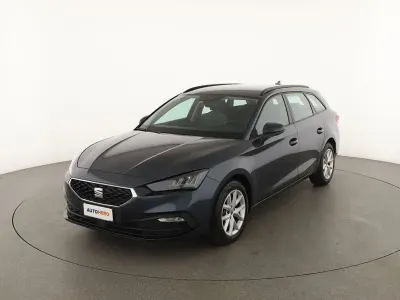 Usata Seat Leon Style 110 CV (80 kW) 2022 Blu Station wagon