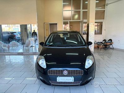 Usata Fiat Grande Punto 77 CV (56 kW) 2009 Nero Utilitaria