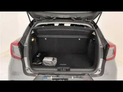 Usata Renault Captur Techno 100 CV (73 kW) 2023 Grigio scuro SUV