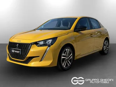 Usata Peugeot 208 Active 101 CV (74 kW) 2023 Giallo Utilitaria
