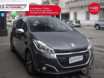 Usata Peugeot 208 Allure 82 CV (60 kW) 2017 Grigio scuro Utilitaria