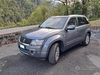 Usata Suzuki Grand Vitara 129 CV (94 kW) 2008 Grigio SUV