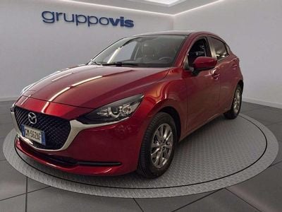 Begagnad Mazda 2 Evolve 90 HK (66 kW) 2023 Röd Halvkombi