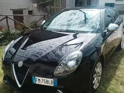 Usata Alfa Romeo Giulietta 120 CV (88 kW) 2017 Utilitaria