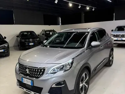 Usata Peugeot 3008 Allure 131 CV (96 kW) 2020 Grigio SUV