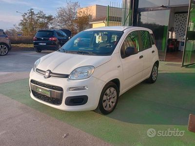 Usata Fiat Panda 69 CV (50 kW) 2015 Bianco Utilitaria