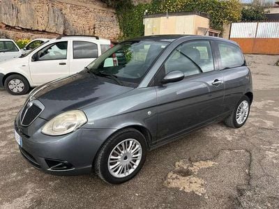 Usata Lancia Ypsilon 75 CV (55 kW) 2009 Utilitaria