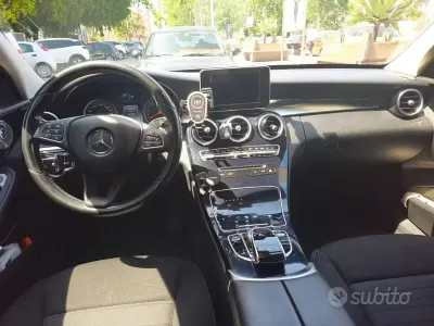 Usata Mercedes C200 Executive 136 CV (100 kW) 2015 Grigio Station wagon