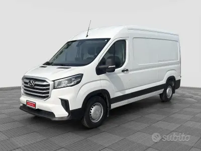 Usata Maxus V90