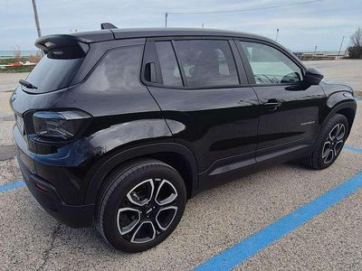 Usata Jeep Avenger Summit 101 CV (74 kW) 2024 Nero SUV