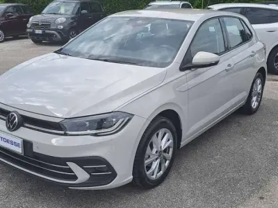 Usata VW Polo Style 95 CV (69 kW) 2022 Ascot grey Utilitaria