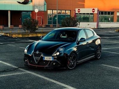 Usata Alfa Romeo Giulietta Veloce 241 CV (177 kW) 2017 Nero Utilitaria
