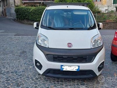 Usata Fiat Qubo Trekking 75 CV (55 kW) 2016 Bianco Monovolume