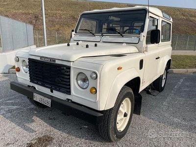 Usata Land Rover Defender 85 CV (62 kW) 1988 Bianco SUV