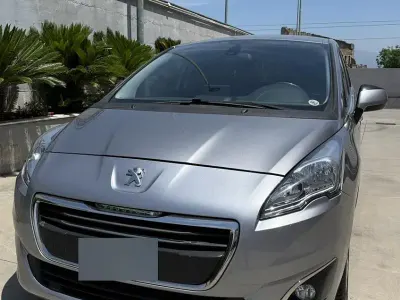 Usata Peugeot 5008