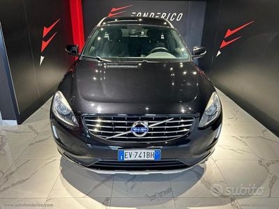 Usata Volvo XC60 R-Design Momentum 180 CV (132 kW) 2014 Nero SUV