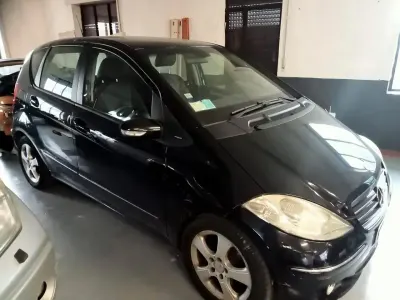 Usata Mercedes A200 140 CV (102 kW) 2008 Nero Berlina