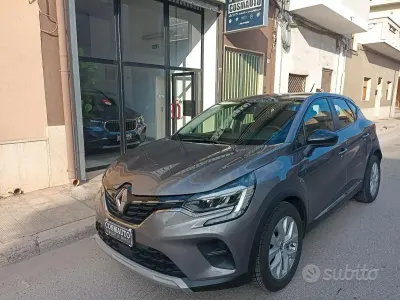 Occasion Renault Captur Business 95 PK (69 kW) 2021 Grijs SUV