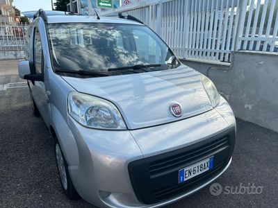 Usata Fiat Qubo Trekking 75 CV (55 kW) 2012 Grigio Monovolume
