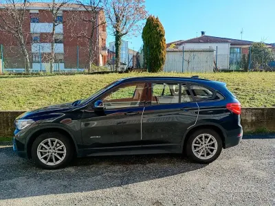 Usata BMW X1 150 CV (110 kW) 2017 Nero SUV