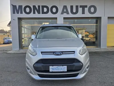 Usata Ford Tourneo Connect Titanium 120 CV (88 kW) 2018 Argento Monovolume