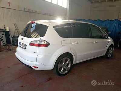 Usata Ford S-MAX 145 CV (106 kW) 2008 Bianco Monovolume