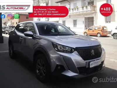 Usata Peugeot 2008 Active 131 CV (96 kW) 2020 Grigio scuro SUV