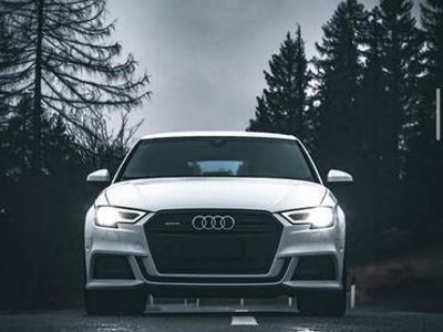 Usata Audi A3 S-Line 184 CV (135 kW) 2019 Bianco Utilitaria