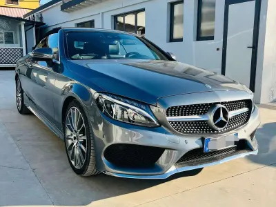 Usata Mercedes C250 Premium 204 CV (150 kW) 2017 Grigio Cabrio