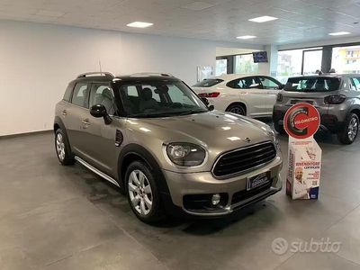 Usata Mini Cooper D Countryman Hype 150 CV (110 kW) 2017 Grigio SUV