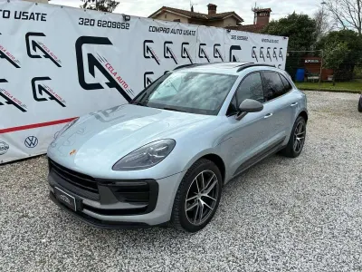 Usata Porsche Macan 265 CV (194 kW) 2022 Argento SUV