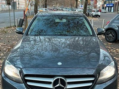 Usata Mercedes 180 156 CV (114 kW) 2016 Grigio Berlina