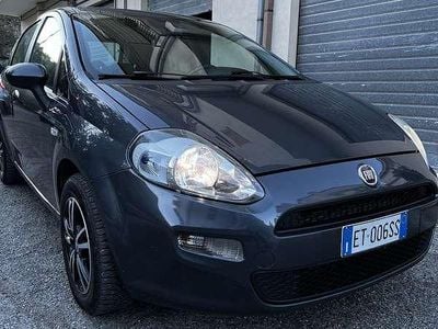 Usata Fiat Punto Street 75 CV (55 kW) 2013 Berlina