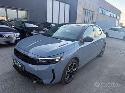Usata Opel Corsa 101 CV (74 kW) 2024 Grigio Utilitaria