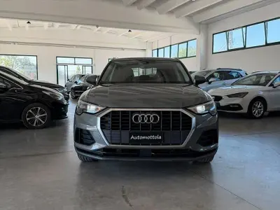 Usata Audi Q3 Business 150 CV (110 kW) 2022 Grigio SUV