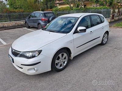 Usata Subaru Impreza 150 CV (110 kW) 2009 Bianco Berlina