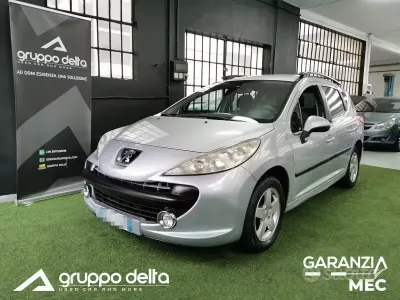 Usata Peugeot 207 73 CV (53 kW) 2009 Grigio Station wagon