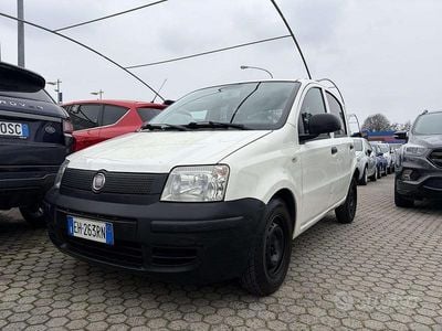 Usata Fiat Panda Active 69 CV (50 kW) 2011 Bianco Utilitaria