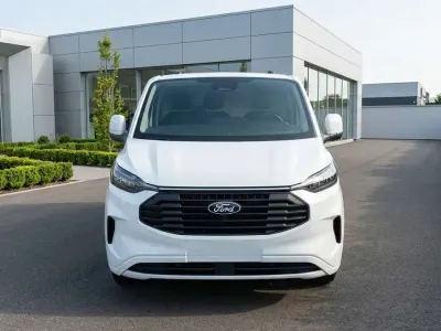 Usata Ford Transit Custom Titanium 136 CV (100 kW) 2025 Bianco Furgone