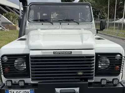 Gebraucht Land Rover Defender SE 122 PS (89 kW) 2005 Kombi