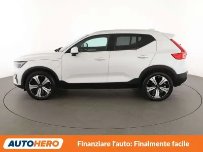 Usata Volvo XC40 Core 211 CV (155 kW) 2022 Bianco SUV