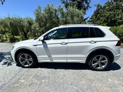 Usata VW Tiguan 150 CV (110 kW) 2019 Bianco SUV