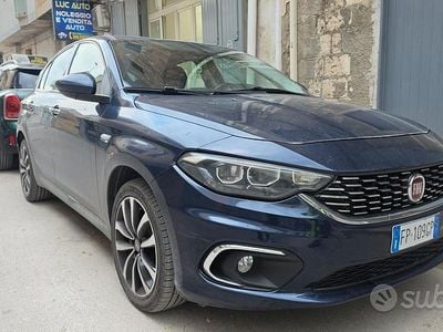 Usata Fiat Tipo Lounge 120 CV (88 kW) 2018 Blu Berlina