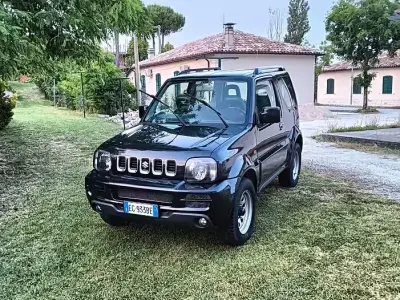 Usata Suzuki Jimny 85 CV (62 kW) 2010 SUV