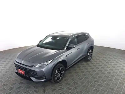 Usata MG HS 170 CV (125 kW) 2024 Sterling silver SUV