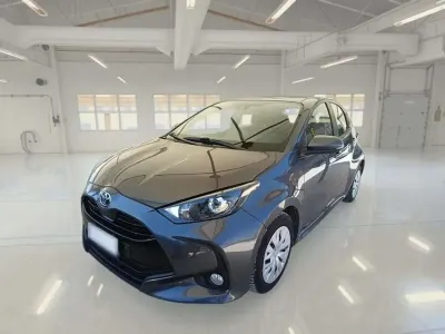 Usata Toyota Yaris Hybrid