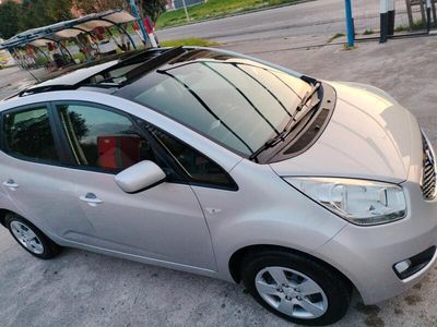 usata Kia Venga 1.4 crd tetto elettrico