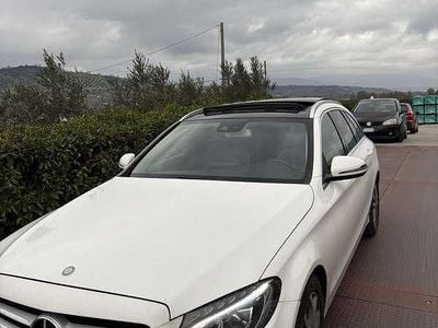 Usata Mercedes C220 Business 170 CV (125 kW) 2016 Bianco Station wagon