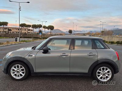 Usata Mini One D Business 95 CV (69 kW) 2017 Grigio Utilitaria