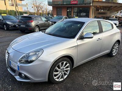 Usata Alfa Romeo Giulietta Super 120 CV (88 kW) 2016 Argento Berlina